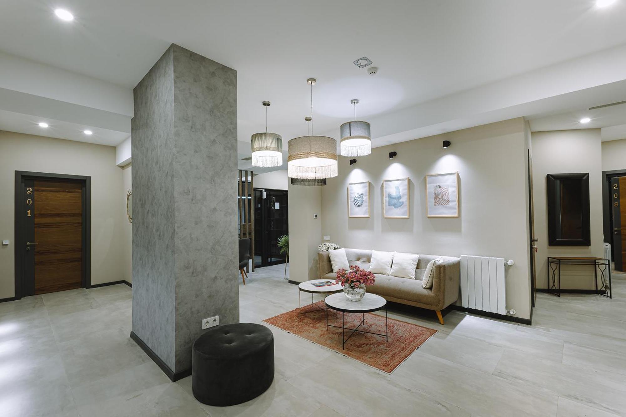 Hotel Sky Station Tbilisi ภายนอก รูปภาพ