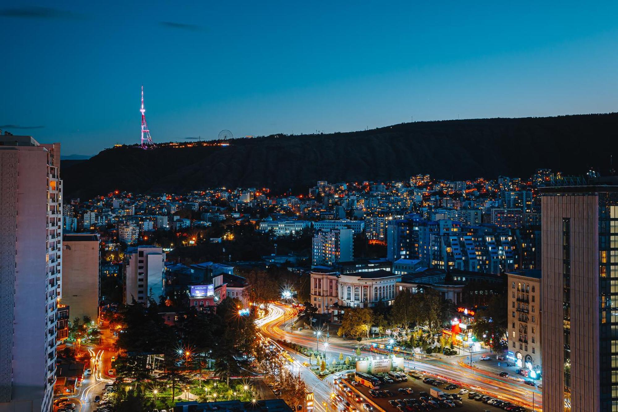 Hotel Sky Station Tbilisi ภายนอก รูปภาพ