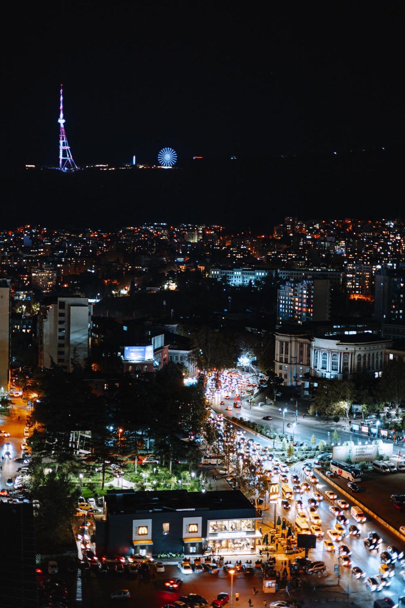 Hotel Sky Station Tbilisi ภายนอก รูปภาพ