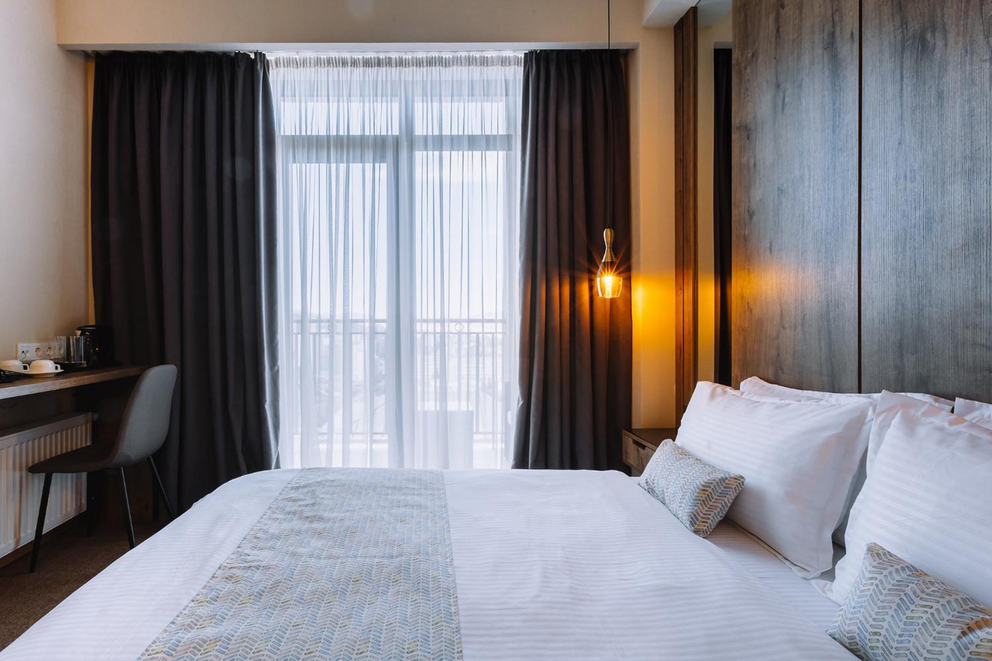 Hotel Sky Station Tbilisi ภายนอก รูปภาพ