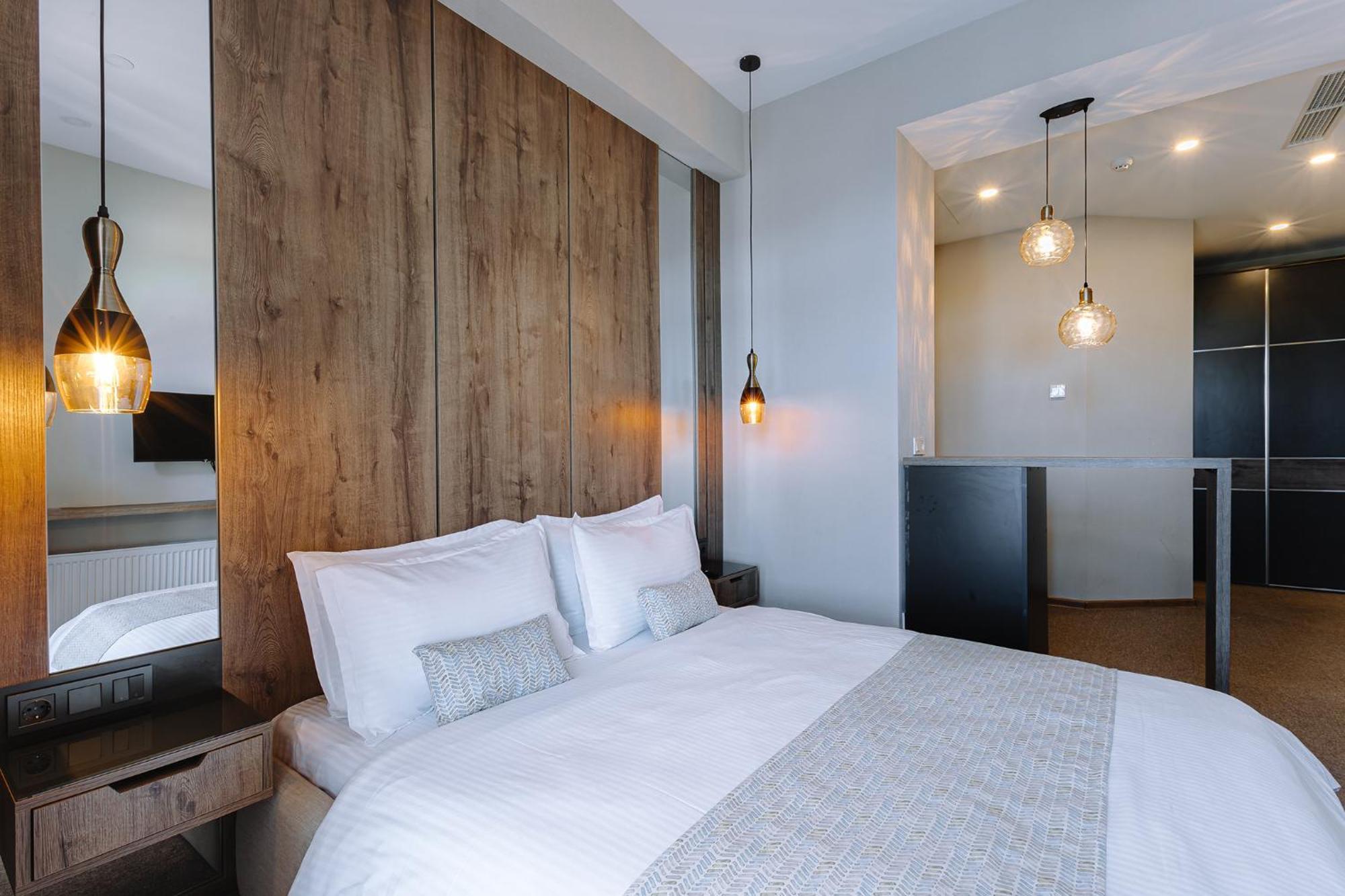 Hotel Sky Station Tbilisi ภายนอก รูปภาพ